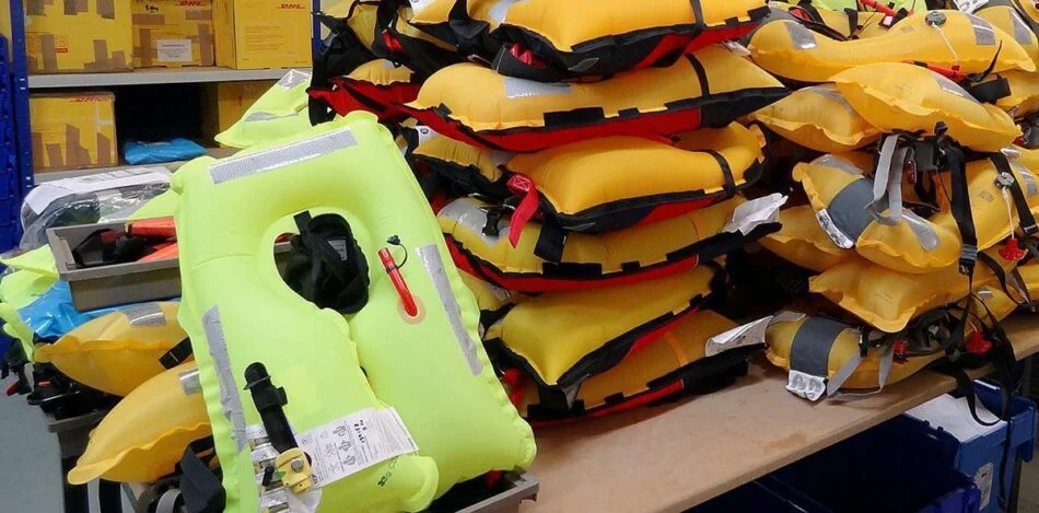 seasafe lifejacket servicing